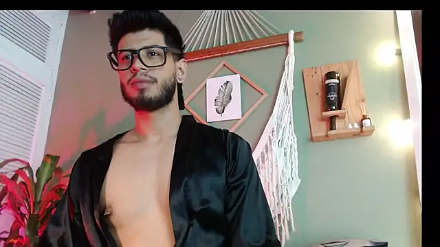 Snapshot of Colby_brown03 chatting on 11/23/25, 08:19 Colby brown03 online show from 11/23/25, 08:19