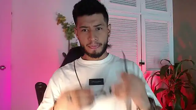 Snapshot of Colby_brown03 chatting on 12/03/25, 07:12 Colby brown03 online show from 12/03/25, 07:12