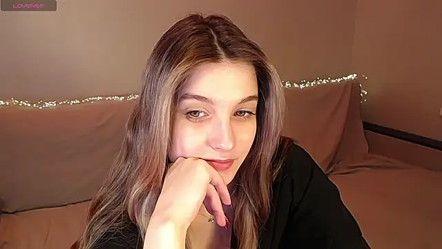 Snapshot of Abigail_Wills chatting on 05/14/26, 06:15 Abigail Wills online show from 05/14/26, 06:15