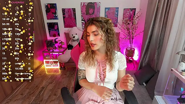 Snapshot of annieesweett chatting on 07/08/26, 07:51 annieesweett online show from 07/08/26, 07:51