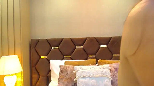 DevonPiers online show from 12/12/24, 12:12