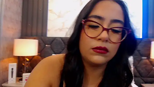 Snapshot of DevonPiers chatting on 03/05/26, 12:23 DevonPiers online show from 03/05/26, 12:23