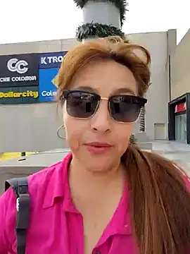 Snapshot of sussy_185 chatting on 12/18/24, 09:51 sussy 185 online show from 12/18/24, 09:51