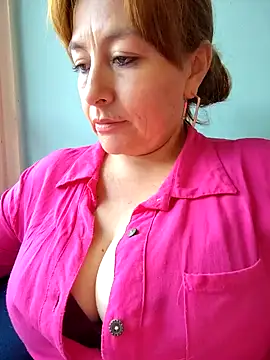 Snapshot of sussy_185 chatting on 02/20/25, 10:04 sussy 185 online show from 02/20/25, 10:04