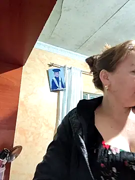 Snapshot of sussy_185 chatting on 03/01/25, 11:47 sussy 185 online show from 03/01/25, 11:47