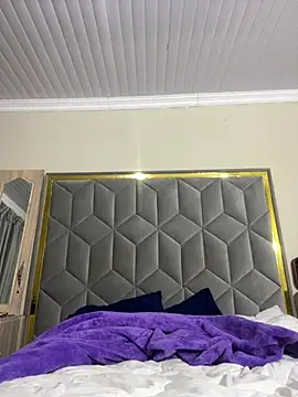 Snapshot of PuddingHotPot chatting on 04/15/26, 12:06 PuddingHotPot online show from 04/15/26, 12:06