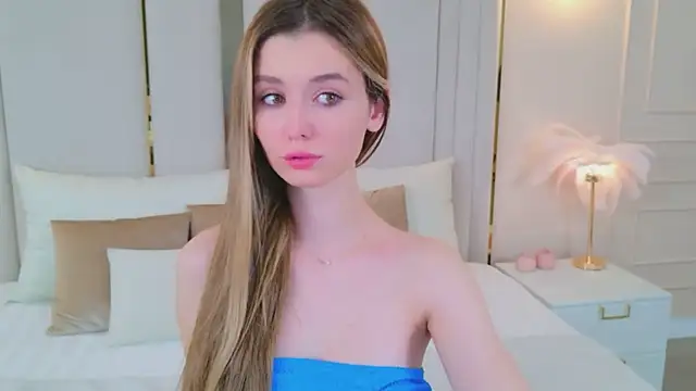 Snapshot of MarybethSnow chatting on 11/16/25, 05:07 MarybethSnow online show from 11/16/25, 05:07