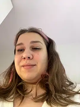 Snapshot of SuzieMurray chatting on 10/02/25, 10:11 SuzieMurray online show from 10/02/25, 10:11