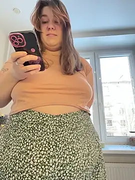 SuzieMurray online show from 02/01/26, 08:13