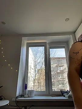 SuzieMurray online show from 04/08/26, 08:25