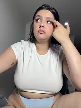 kimberlyhills1 online show from 02/18/25, 10:58