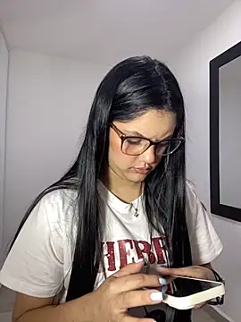 kimberlyhills1 online show from 10/11/25, 05:17