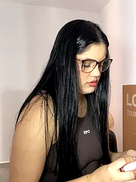 kimberlyhills1 online show from 11/07/25, 08:31