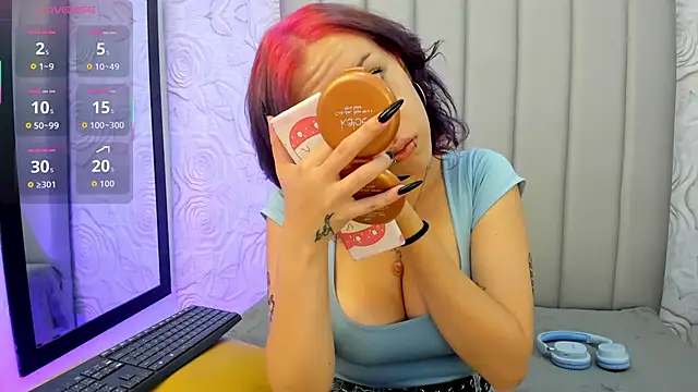 Snapshot of AlexaFoxy18 chatting on 02/24/26, 07:28 AlexaFoxy18 online show from 02/24/26, 07:28