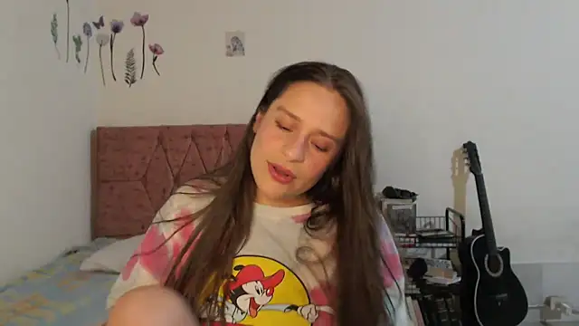 Snapshot of Serenity chatting on 09/24/25, 02:04 Serenity online show from 09/24/25, 02:04