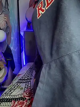 Im Little online show from 01/04/25, 12:59