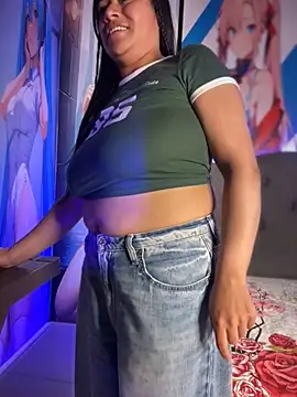 Im Little online show from 10/23/25, 03:17