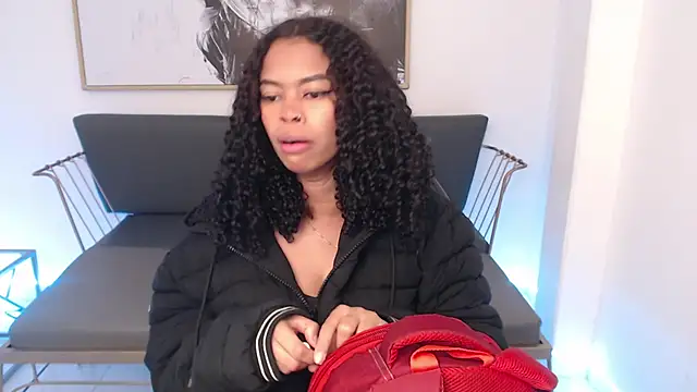 Shenna brunette  online show from 12/21/24, 01:10