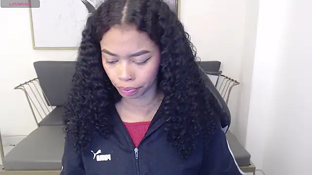 Shenna brunette  online show from 02/19/25, 01:06