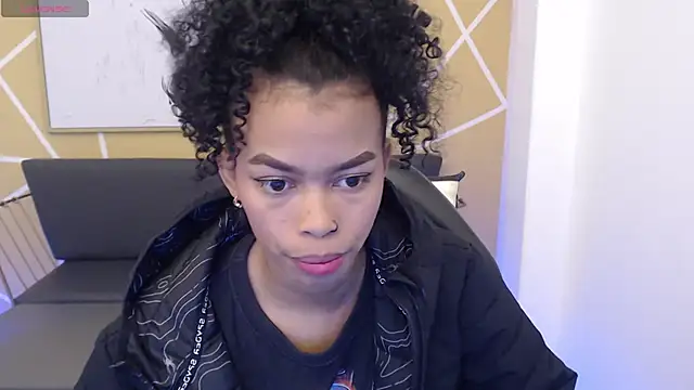 Shenna brunette  online show from 03/08/25, 01:03