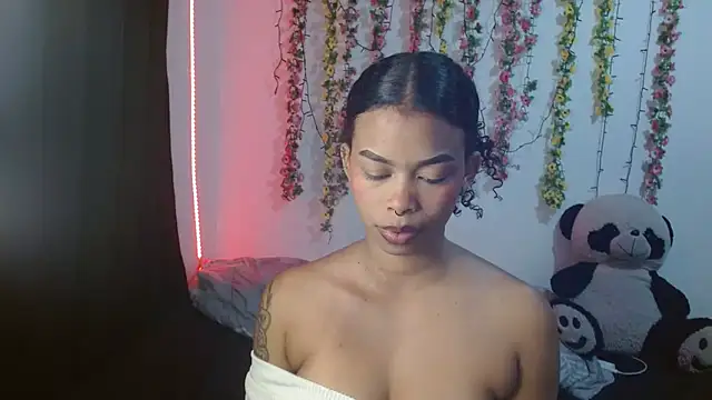 Shenna brunette  online show from 09/22/25, 03:08