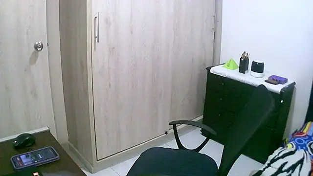 Snapshot of sexy_diamante_ chatting on 09/29/25, 10:47 sexy diamante online show from 09/29/25, 10:47