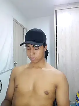 Snapshot of sexy_diamante_ chatting on 02/12/26, 06:14 sexy diamante online show from 02/12/26, 06:14