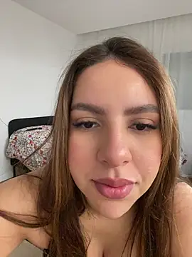 brazilianbbinuk online show from 04/17/26, 11:02