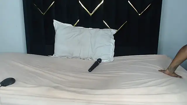 Snapshot of EbonyBentley chatting on 03/28/26, 08:36 EbonyBentley online show from 03/28/26, 08:36