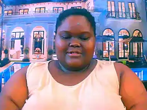 Snapshot of EbonyHotBuns chatting on 05/18/26, 05:13 EbonyHotBuns online show from 05/18/26, 05:13