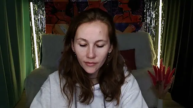 MichelleOrtis online show from 02/06/25, 01:32