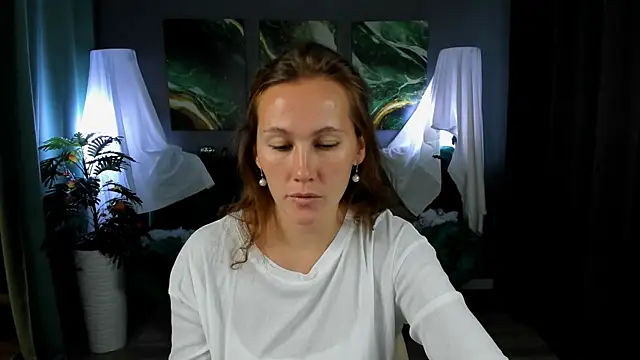 MichelleOrtis online show from 11/05/25, 12:27