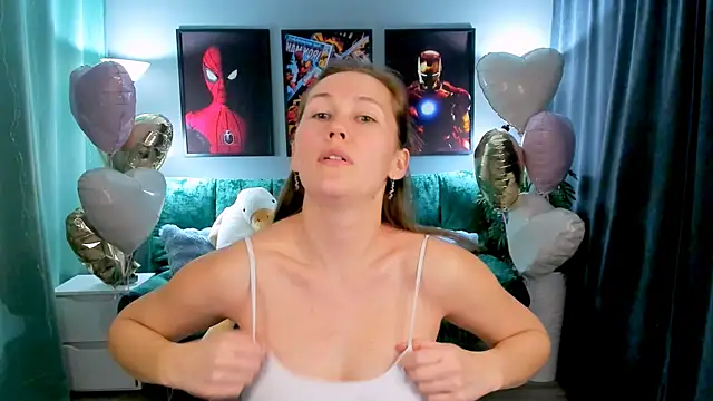 Snapshot of MichelleOrtis chatting on 02/19/26, 06:26 MichelleOrtis online show from 02/19/26, 06:26