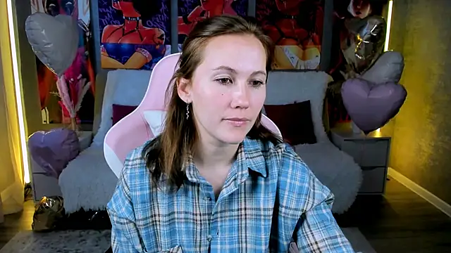 Snapshot of MichelleOrtis chatting on 03/01/26, 06:26 MichelleOrtis online show from 03/01/26, 06:26