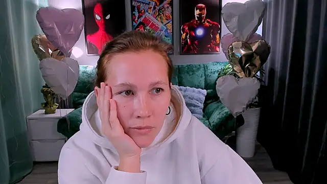 Snapshot of MichelleOrtis chatting on 03/14/26, 06:41 MichelleOrtis online show from 03/14/26, 06:41