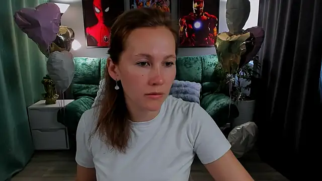 Snapshot of MichelleOrtis chatting on 03/21/26, 05:56 MichelleOrtis online show from 03/21/26, 05:56