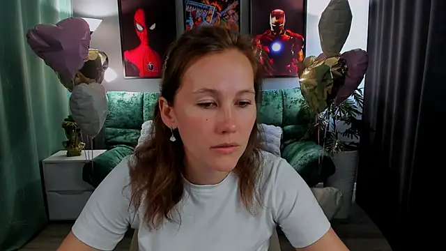 Snapshot of MichelleOrtis chatting on 03/21/26, 08:30 MichelleOrtis online show from 03/21/26, 08:30