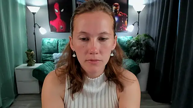 Snapshot of MichelleOrtis chatting on 04/03/26, 02:31 MichelleOrtis online show from 04/03/26, 02:31