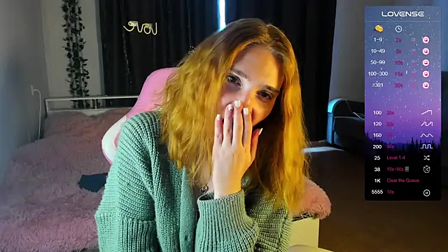 ReddHotPipper online show from 12/03/24, 05:09