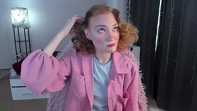 ReddHotPipper online show from 09/21/25, 02:46