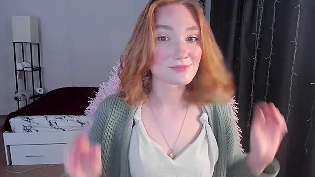 ReddHotPipper online show from 10/09/25, 01:14