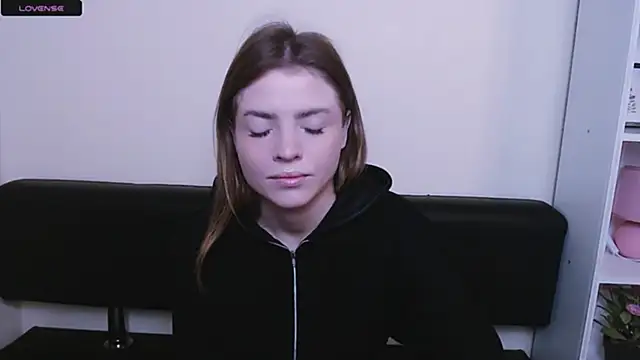 MissOliviaa  online show from 01/08/25, 07:24