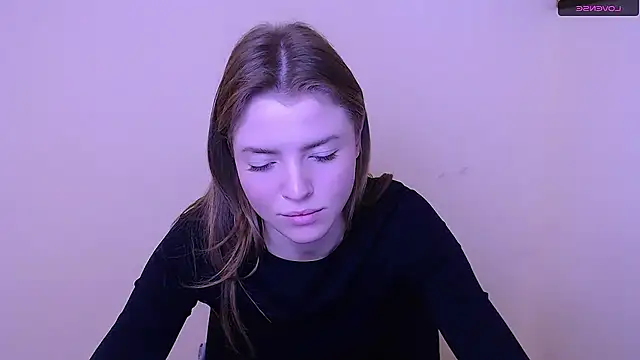 MissOliviaa  online show from 01/17/25, 12:52