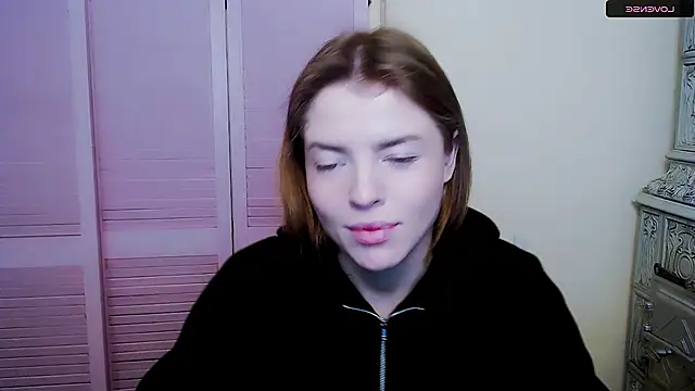 MissOliviaa  online show from 01/24/25, 01:57