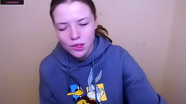 MissOliviaa  online show from 01/29/25, 07:46