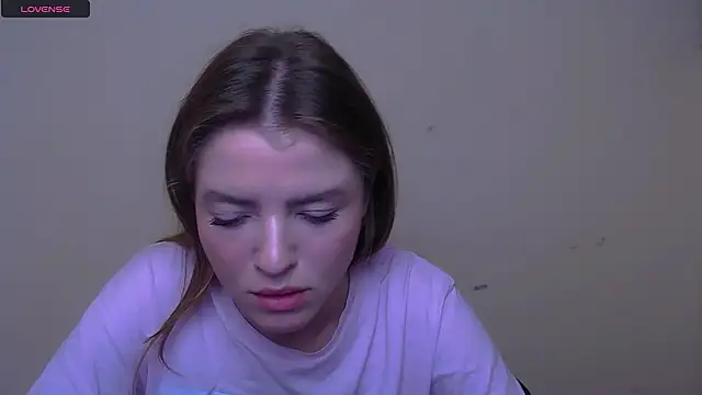 MissOliviaa  online show from 02/27/25, 11:41