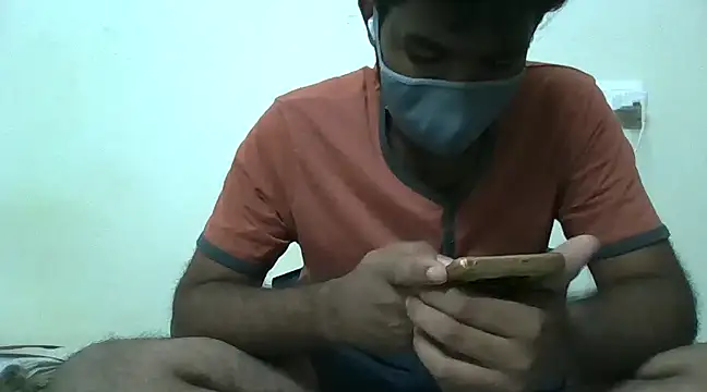 Snapshot of nick05inch chatting on 01/23/25, 12:52 nick05inch online show from 01/23/25, 12:52