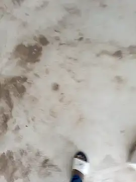 Snapshot of nick05inch chatting on 10/02/25, 12:01 nick05inch online show from 10/02/25, 12:01