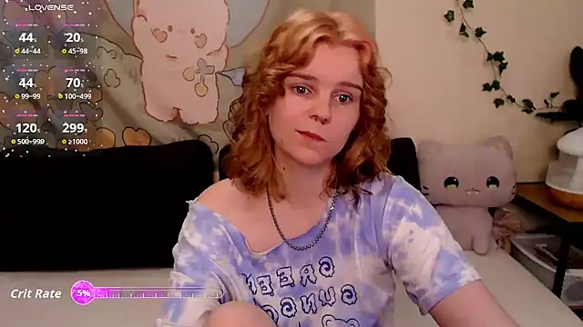 Snapshot of Moona_xx chatting on 03/27/26, 11:37 Moona xx online show from 03/27/26, 11:37