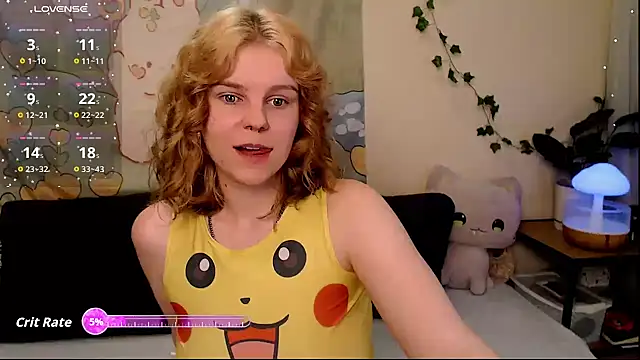 Snapshot of Moona_xx chatting on 04/10/26, 09:41 Moona xx online show from 04/10/26, 09:41